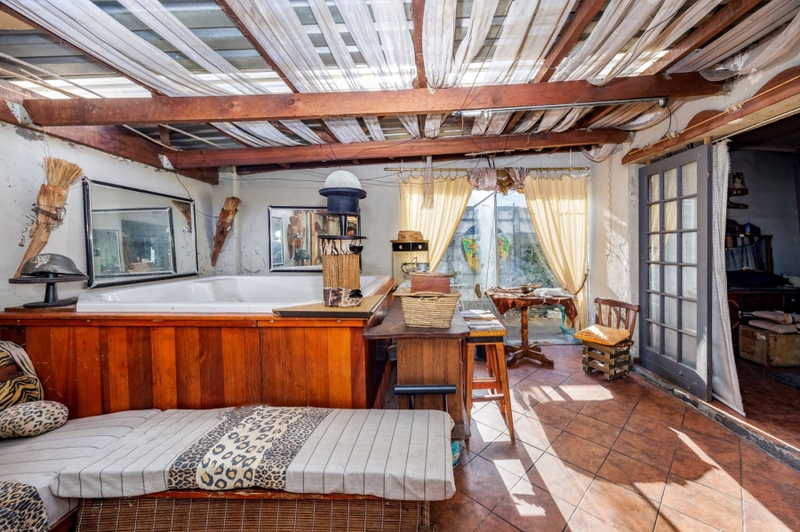 2 Bedroom Property for Sale in Austinville Western Cape